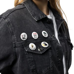 Set of pin buttons