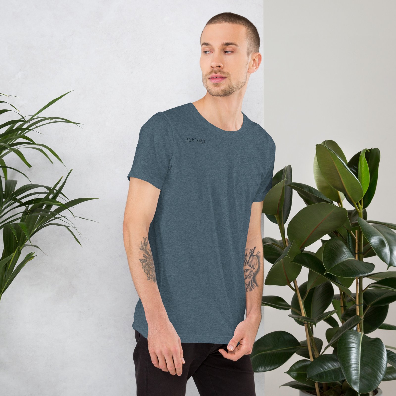 Unisex t-shirt - Image 2